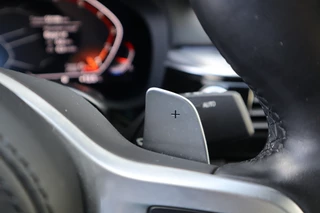 BMW 5 Serie Harman Kardon / Leder Dashboard / Camera / 19inch - afbeelding nr 31