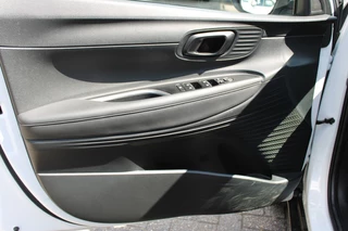 Hyundai Bayon Hyundai Bayon 1.0 T-GDi Comf. Smart Aut. Navi/Pdc/Cam/Carplay/ 