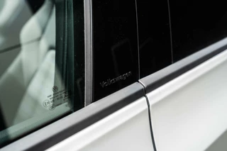 Volkswagen Golf Volkswagen Golf 8 GTE 245PK HEAD UP|ORYX|IQ|PANO|FULL OPTION - afbeelding nr 21
