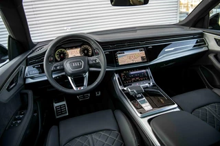 Audi Q8 Audi Q8 60 TFSI e Competition | Nieuw | Facelift | 4w besturing | Pano | B&O | Massage | Trekhaak | 23 inch | - afbeelding nr 4