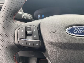Ford Kuga Ford Kuga 2.5 PHEV ST-Line X 243pk | Driver Assistance pack | Panoramadak | 20 inch Licht metaal | Winterpack | Technology Pack | 2.100kg Trekgewicht | Verlengde Fabrieksgarantie tot 09-2028 - afbeelding nr 32