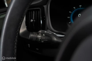 Volvo XC60 Volvo XC60 2.0 B5 R-Design PANO|LED|H&K|360CAMERA|MEMORY|HUD - afbeelding nr 31