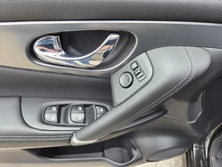 Nissan QASHQAI Nissan QASHQAI 116pk A/T Tekna | Navi | Panodak | 360Camera - afbeelding nr 17