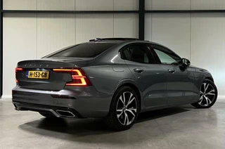 Volvo S60 Volvo S60 2.0 T8 AWD Twin Engine R-Design Pano Head-up NAP - afbeelding nr 4