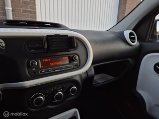 Renault Twingo Renault Twingo 1.0 SCe Origineel NL / Dealeronderhouden / Cruisecontrol - afbeelding nr 16
