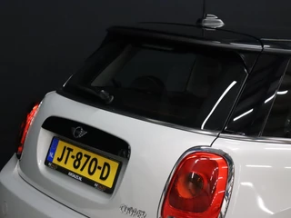 MINI Cooper MINI Cooper Mini 1.5 Salt Business [PDC ACHTER, NAVIGATIE, BLUETOOTH, CRUISE CONTROL, AIRCO, NIEUWSTAAT] - afbeelding nr 21