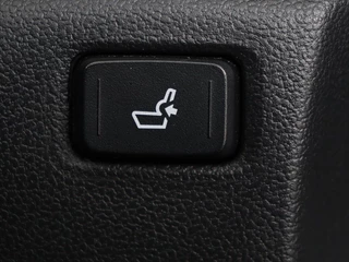Toyota C-HR Toyota C-HR 1.8 Hybrid Style | Stoelverwarming | Navigatie |  Adaptive cruise | Camera | Trekhaak | JBL audio | Dodehoek detectie | Keyless - afbeelding nr 7