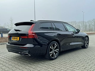 Volvo V60 Volvo V60 2.0 T6 Recharge 251kw AWD R-Design - afbeelding nr 3