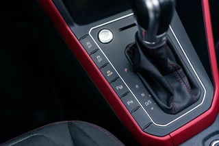 Volkswagen Polo Volkswagen Polo 2.0 TSI GTI Pano DSG Beats ACC Stoelverw. - afbeelding nr 27