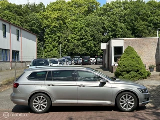 Volkswagen Passat Volkswagen Passat Variant 1.6 TDI Business Edition - afbeelding nr 3