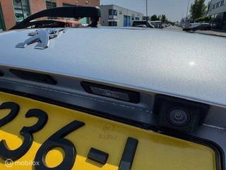 Peugeot 208 Peugeot 208 110pk 1.2 GT-line , 5 deurs Navigatie en Camera achter , Parkeerhulp achter ,  Ramen & spiegels eclectisch ,  Sport Velgen , Rode GT Line accenten , Chrome uitlaat sierstuk - afbeelding nr 16