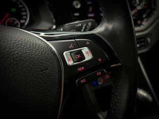 Volkswagen Polo Volkswagen Polo 1.0 TSI DSG Carplay | Cruise | Sensor | NAP - afbeelding nr 27