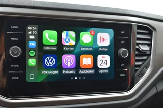 Volkswagen T-Roc Volkswagen T-Roc 1.5 TSI Style Business Trekhaak Navi Carplay stoel/stuur verwarming el-achterklep - afbeelding nr 5