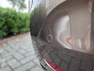 Renault Clio Renault Clio 1.0 TCe Zen NL AUTO / 4-SEIZOENENBANDEN / NAVI / CRUISE / PARKEERSENSOREN ACHTER / CARPLAY - afbeelding nr 38