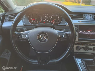 Volkswagen Passat Volkswagen Passat Variant 1.6 TDI Business Edition +Carplay - afbeelding nr 21