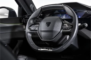 Peugeot 308 Peugeot 308 SW 1.2 PureTech 130 PK GT - Automaat | Dig. Cockpit | Adapt. Cruise | Stoel+-Stuurverw. | PDC | Camera | NAV + App. Connect | ECC | LM 17