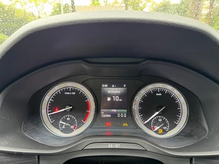 Škoda Kodiaq Škoda Kodiaq 1.5 TSI Business Edition Airco/El.klep/Camera/Navi - afbeelding nr 16