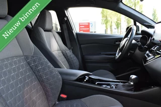 Toyota C-HR Toyota C-HR 1.8 Hybrid Executive JBL/MATRIX/STOELVW/CAMERA/VOL MET OPTIES! - afbeelding nr 8
