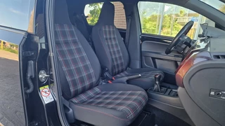 Volkswagen up! Volkswagen up! 1.0 TSI GTI, Stoelverwarming, Camera, NL Auto! - afbeelding nr 4