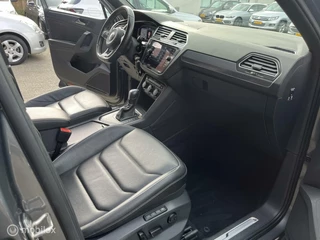 Volkswagen Tiguan Volkswagen Tiguan 1.5 TSI ACT 3X R-LINE*PANO-DAK*LED*ACC*PDC* - afbeelding nr 11
