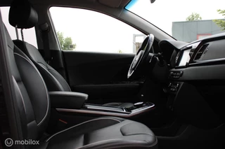 Kia e-Niro Kia e-Niro ExecutiveLine 64 kWh MEMORY LEDER LED NAVIGATIE - afbeelding nr 17
