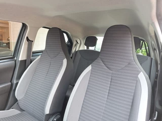 Toyota Aygo Toyota Aygo 1.0 VVT-i X-Play Limited 5Drs /Navi/Camera/Apple/Android/Airco/garantie - afbeelding nr 15