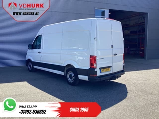 Volkswagen Crafter Volkswagen Crafter 35 2.0 TDI 140 pk L3H3 EXPORT ONLY Carplay/ Alarm/ Airco/ DAB+/ Cruise/ Navi/ Trekhaak/ PDC - afbeelding nr 2