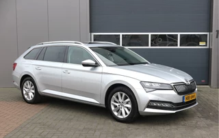 Škoda Superb , Keyless ,Carplay, Stuurwiel multifunctioneel,etc. slechts 11000 km !! Fabrieksgarantie t/m 03-2026 - afbeelding nr 7