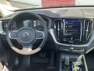 Volvo XC60 Volvo XC60 2.0 T8 Twin Engine AWD PHEV Pano Carplay Cam Led Voll.Onderhouden Plug-in! - afbeelding nr 23