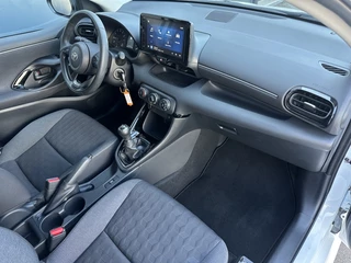 Toyota Yaris Toyota Yaris 1.5 VVT-i Style / Facelift / Apple carplay / Privacy glass - afbeelding nr 16