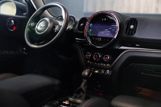 MINI Countryman Mini Mini Countryman 2.0 Cooper S E ALL4 Chili / AUT / Dig Cockpit / CC / Open Panoramadak / Leder / Navi / Led / Pdc / 18 Inch - afbeelding nr 6