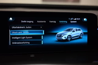Mercedes-Benz EQC Mercedes-Benz EQC 400 4MATIC Premium Plus 80 kWh AMG - Memory - Distronic - Schuifdak - Keyless Entry - HUD - Ambiance Verlichting - afbeelding nr 28