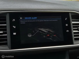 Peugeot 308 PEUGEOT 308 SW 1.2 PURETECH ACTIVE/CAMERA/PANO/LED/DIGITALE TELLER/CARPLAY - afbeelding nr 37