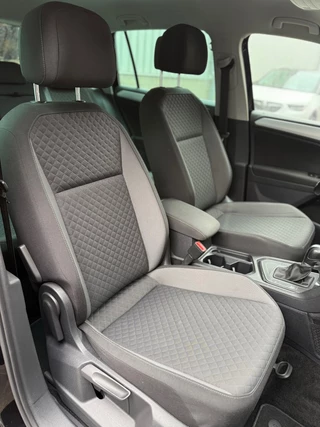 Volkswagen Tiguan Volkswagen Tiguan 1.5 TSI ACT Comfortline Business Automaat - afbeelding nr 19