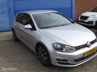 Volkswagen Golf - 261716882-0