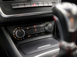 Mercedes-Benz A-Klasse (NAVIGATIE, NAP, LEDER/ALCANTARA, XENON, CRUISE, SPORTSTOELEN, PARKEERSENSOREN, NIEUWE APK, NIEUWSTAAT) - afbeelding nr 10