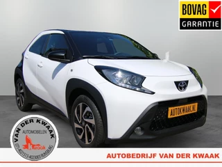 Toyota Aygo Toyota Aygo X Aygo X 1.0 VVT-i Black & White | Apple carplay | Camera achter | - afbeelding nr 1