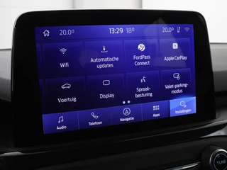Ford Focus Ford Focus 1.0 EcoBoost ST Line | Stoel & stuurverwarming |  Carplay | Navigatie | Climate control | Parkeerhulp | Cruise control | Bluetooth - afbeelding nr 21