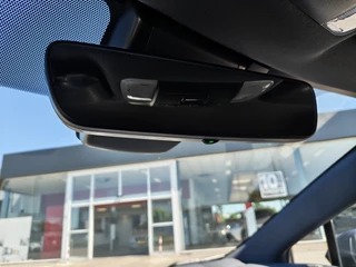 Toyota Corolla Touring Sports Toyota Corolla Touring Sports 1.8 Hybrid Dynamic Bi-Tone | Trekhaak | Head-Up Display | Stoel- - afbeelding nr 26