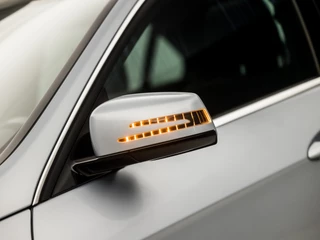 Mercedes-Benz E-Klasse 184Pk Automaat (PANORAMADAK, NAVIGATIE, CLIMATE, LEDER, STOELVERWARMING, SPORTSTOELEN, PARKEERSENSOREN, ZWART HEMEL, NIEUWE APK, NIEUWSTAAT) - afbeelding nr 31