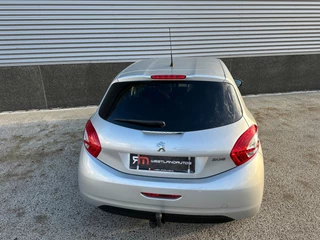 Peugeot 208 Peugeot 208 1.2 PureTech Style/Airco/NAP/navi/LM-velgen/dealer ondh/2 sleutels - afbeelding nr 17
