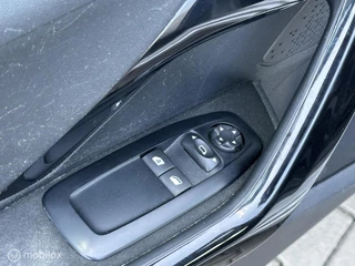 Peugeot 208 Peugeot 208 1.2 PureTech Blue Lion |CRUISE | CARPLAY | TREKHAAK | - afbeelding nr 8