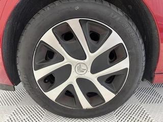 Citroën C3 Citroen C3 1.2 PureTech Selection | Airco | Cruise | Navi - afbeelding nr 17