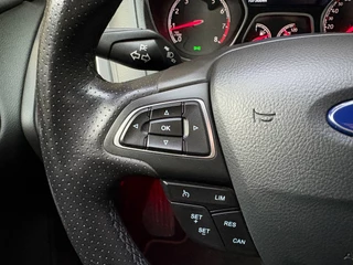 Ford Focus Ford FOCUS 2.0 ST schuifdak xenon navi camera clima uitlaatklep 19