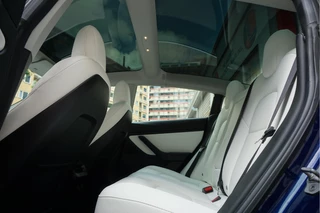 Tesla Model 3 Tesla Model 3 Performance AWD 75 kWh Long Range | Liefhebbersconditie | 464pk | Origineel Nederlands Dealer onderhouden | Carbon Spoiler | Premium Audio | 20inch - afbeelding nr 8