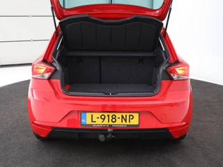 SEAT Ibiza SEAT Ibiza 1.0 TSI Style Intens | Carplay | Trekhaak |  Navigatie | Climate control | Camera | Cruise control | Parkeerhulp | Bluetooth - afbeelding nr 21