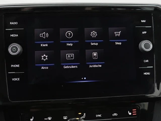 Volkswagen Passat Volkswagen Passat 1.4 TSI GTE | Stoel & stuurverwarming | Camera | Carplay | Trekhaak | Adaptive cruise | Standkachel | Navigatie | Full LED - afbeelding nr 33
