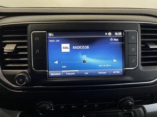 Toyota ProAce Toyota PROACE Electric Shuttle Long Extra Range Cool 75 kWh 9 pers. Navigatie Apple Carplay/Android Auto Parkeersensoren Cruise Control Lichtmetalen velgen Getinte ramen Airco - afbeelding nr 17