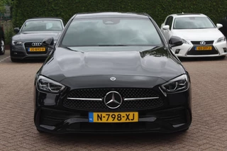 Mercedes-Benz C-Klasse Mercedes-Benz C-Klasse 180 AMG Line / Camera / Leder&Alcantara / 18'' / Navigatie / DAB / Dodehoek / Stoelverwarming / Cruise Control - afbeelding nr 7