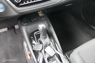 Toyota Corolla Touring Sports Toyota Corolla Touring Sports 1.8 Hybrid Business Plus 1e Eigenaar NL Auto. - afbeelding nr 22